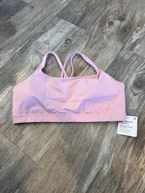 NEW with tags! Lululemon Energy Bra *Medium Support, B–D Cups
Pink Haze XL